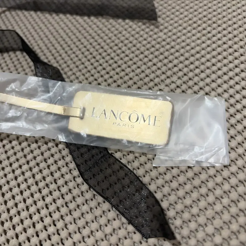 Lancôme Travel Case Lot – Black Circle Reptile Design & Small Gold Cosmetic Bag